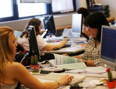 Στον... αέρα χιλιάδες φορολογικές δηλώσεις συνταξιούχων του Δημοσίου μετά την αλλαγή στο αρχείο βεβαιώσεων